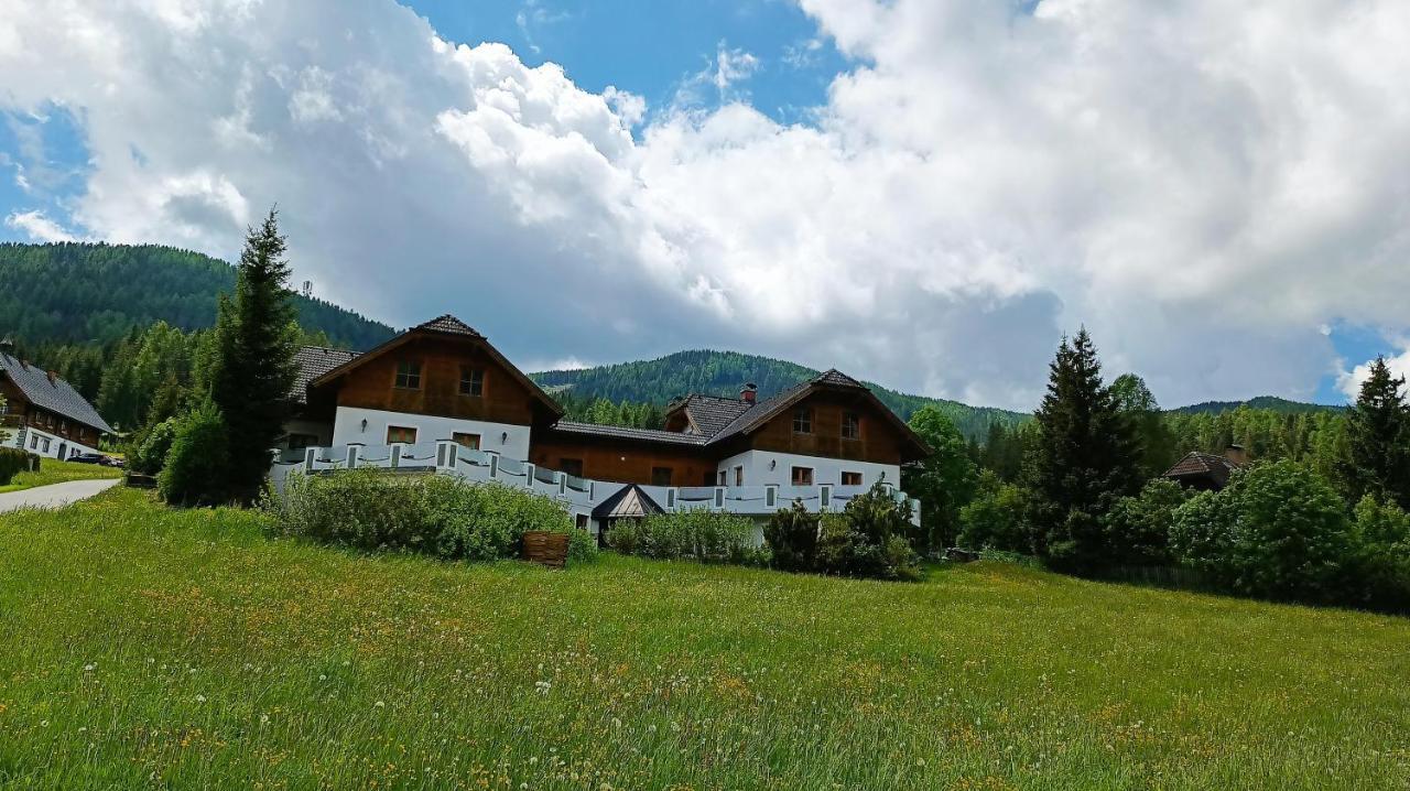 Ferienhaus Alpenblick Krakauschatten Exterior photo